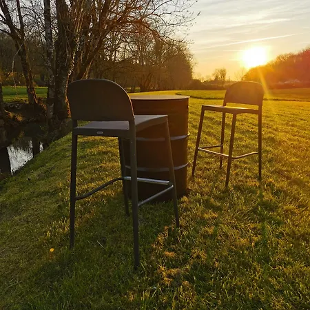 度假居 La Roulotte Des Nuits Etoilees Du Moulin Sainte-Orse
